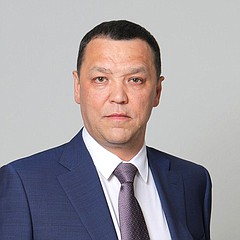 吉尔穆季诺夫•第纳尔•扎吉托维奇  