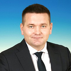 沃罗比耶夫·安德烈·维克托罗维奇  