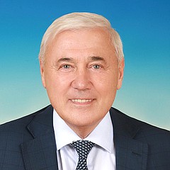 阿克萨科夫·阿纳托利·根纳季耶维奇  