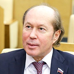 كونونوف فلاديمير ميخائيلوفيتش  