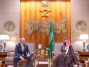 Reunión del Jefe de la Duma Estatal, Vyacheslav Volodin, y el Príncipe Heredero de Arabia Saudita, Mohammed bin Salman Al Saud